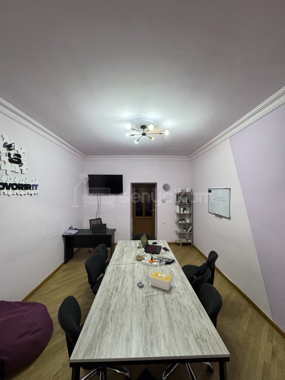 Օֆիսային Տարածք, 96քմ, Կապիտալ Վերանորոգված