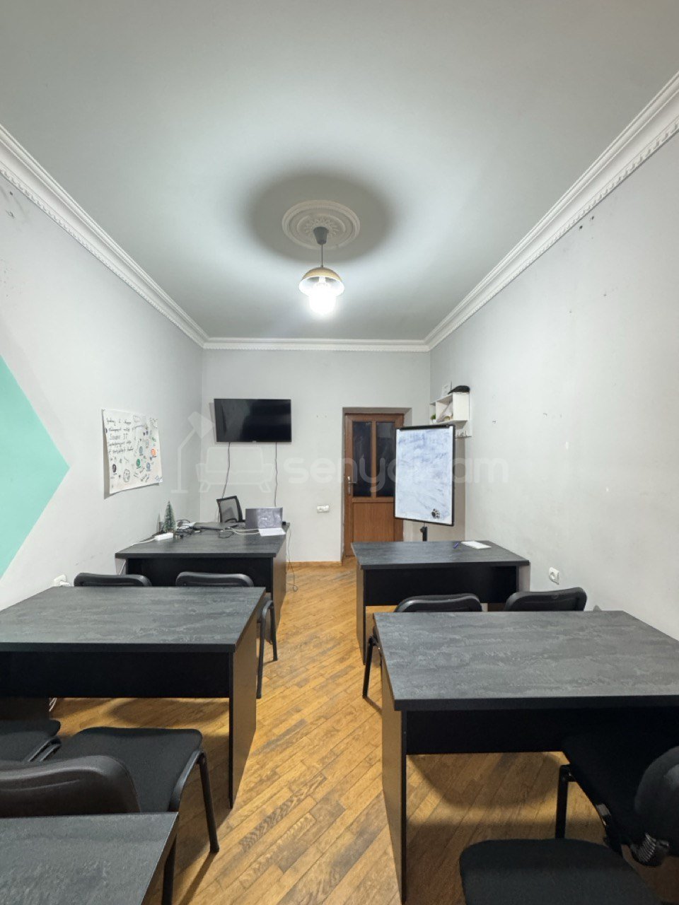 Օֆիսային Տարածք, 96քմ, Կապիտալ Վերանորոգված