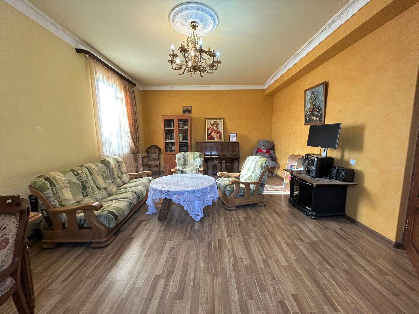 7 Սենյականոց Սեփական Տուն, 250քմ, Կապիտալ Վերանորոգված, Ավտոտնակով