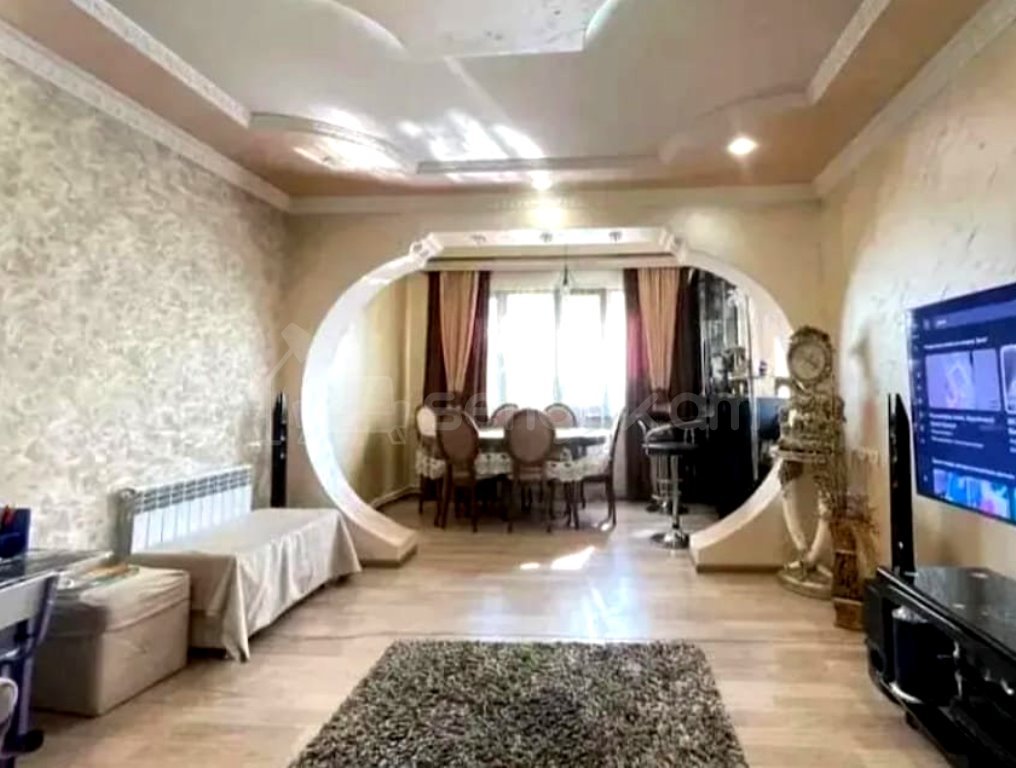 4 Սենյականոց Բնակարան, 98քմ, 3/9 հարկ, Կապիտալ Վերանորոգված