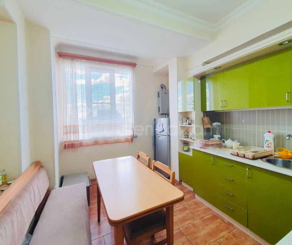 1 Սենյականոց Բնակարան, 41քմ, 7/9 հարկ, Նորմալ Վիճակում