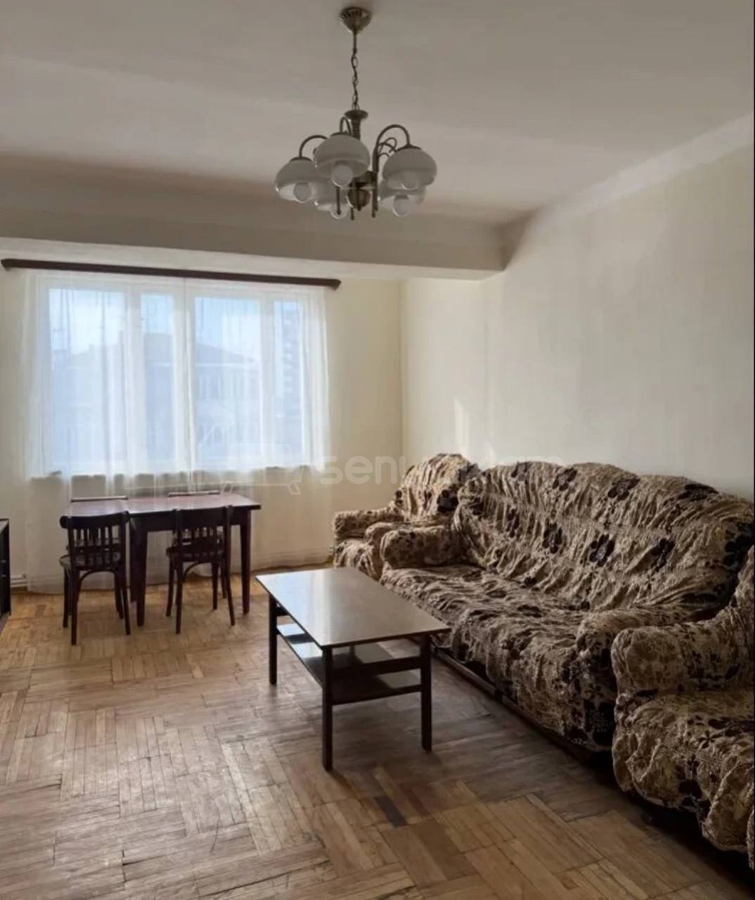 3 Սենյականոց Բնակարան Քարե Շենքում, 72քմ, 3/5 հարկ, Կոսմետիկ Վերանորոգված, Կահավորված