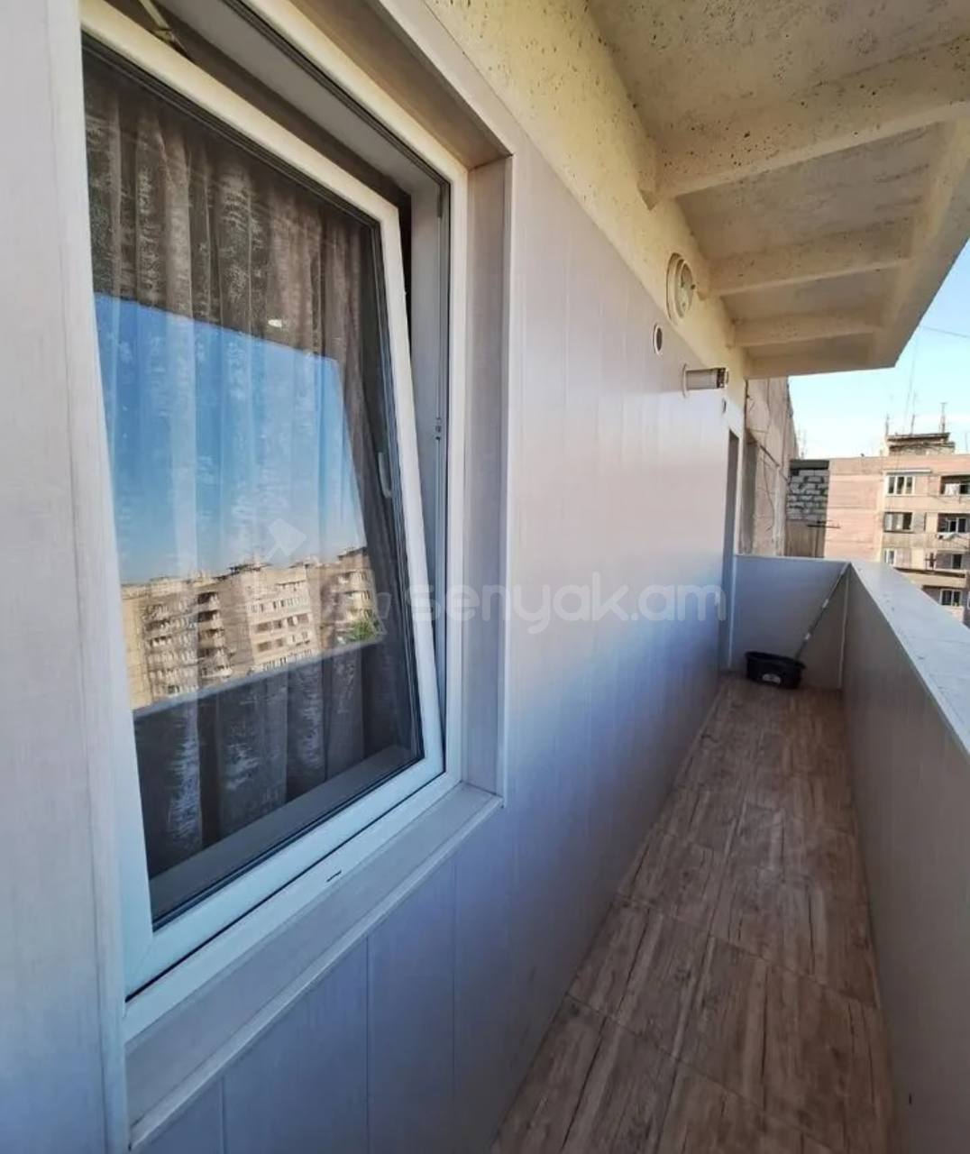 2 Սենյականոց Բնակարան, 37քմ, 9/9 հարկ, Կապիտալ Վերանորոգված, Կահավորված, Արևկող