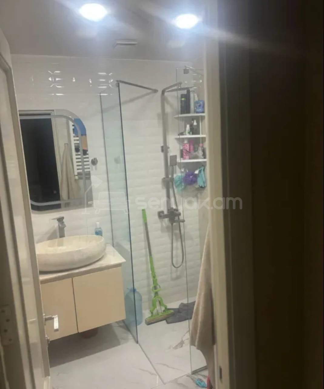 4 Սենյականոց Բնակարան, 90քմ, 1/4 հարկ, Կապիտալ Վերանորոգված