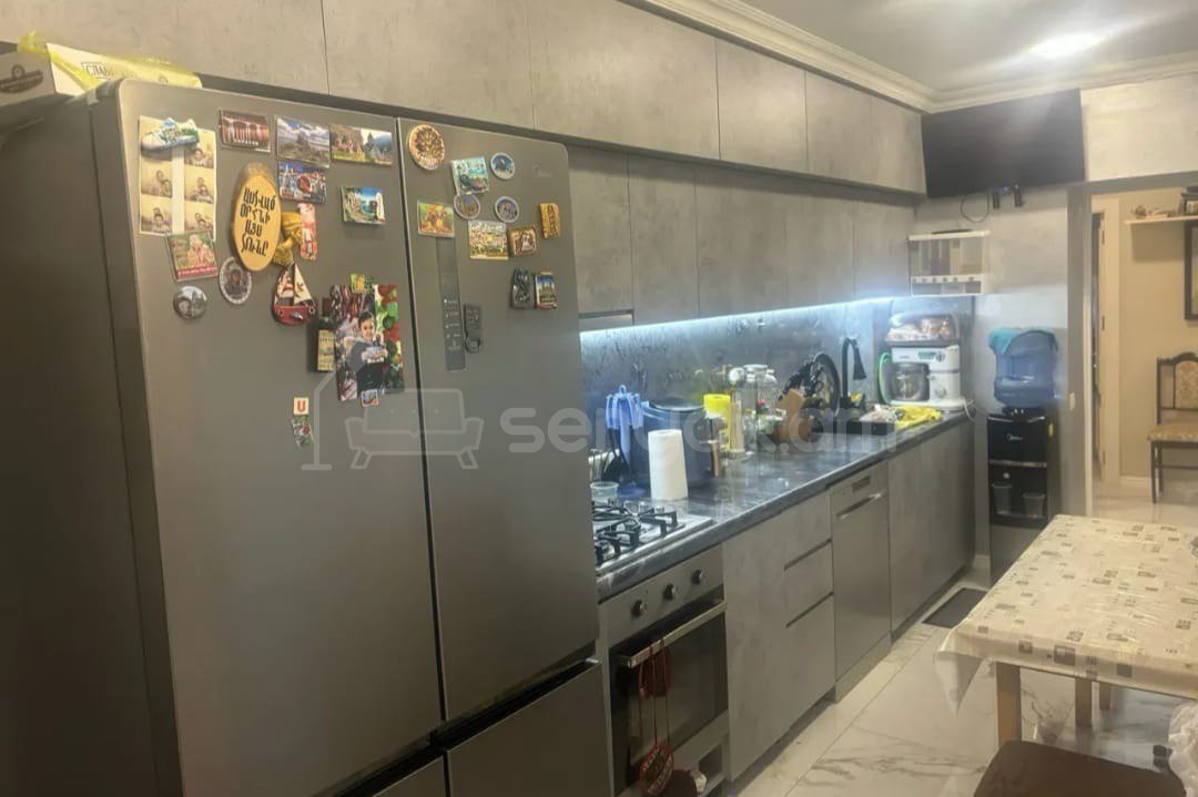 4 Սենյականոց Բնակարան, 90քմ, 1/4 հարկ, Կապիտալ Վերանորոգված