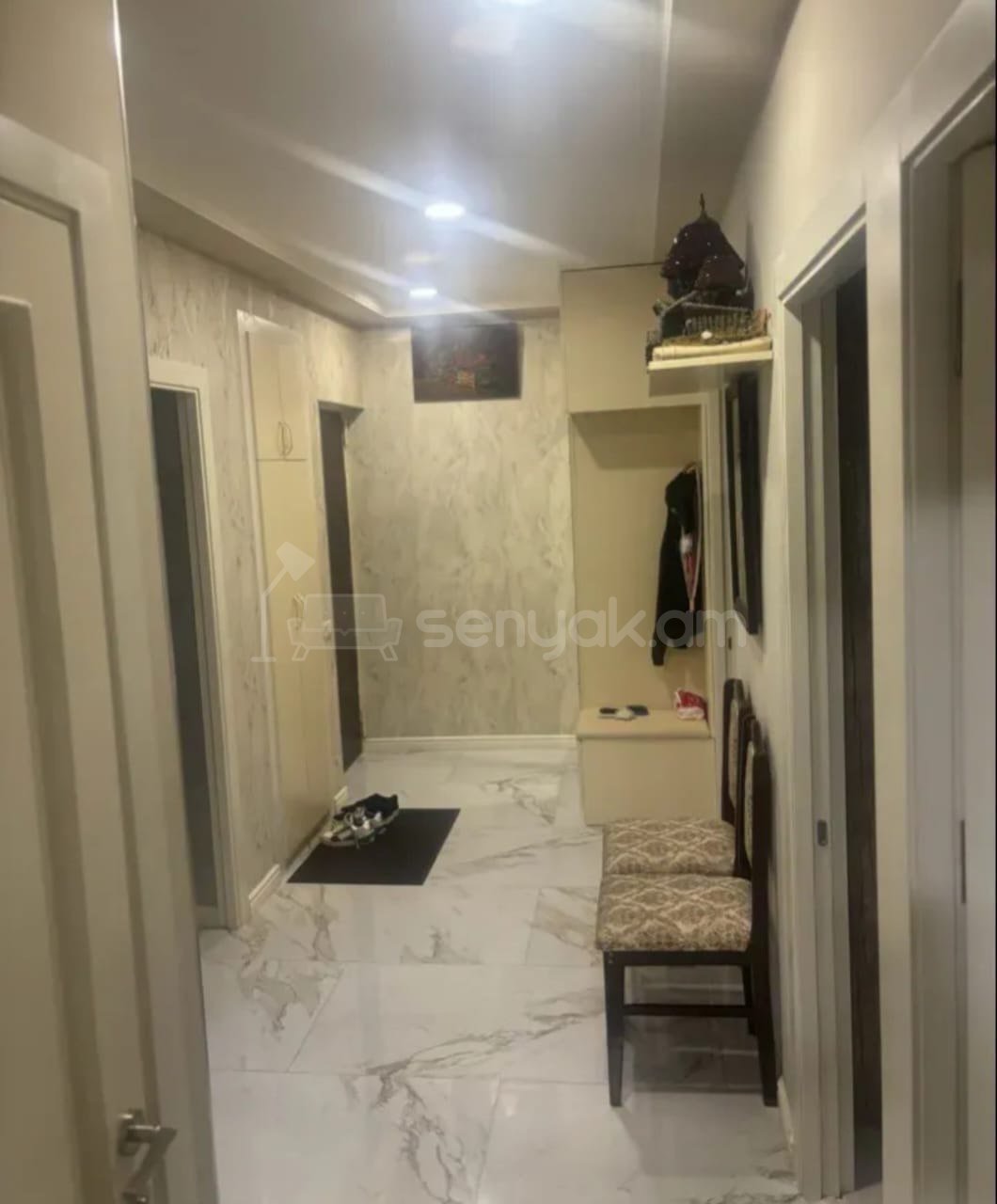 4 Սենյականոց Բնակարան, 90քմ, 1/4 հարկ, Կապիտալ Վերանորոգված