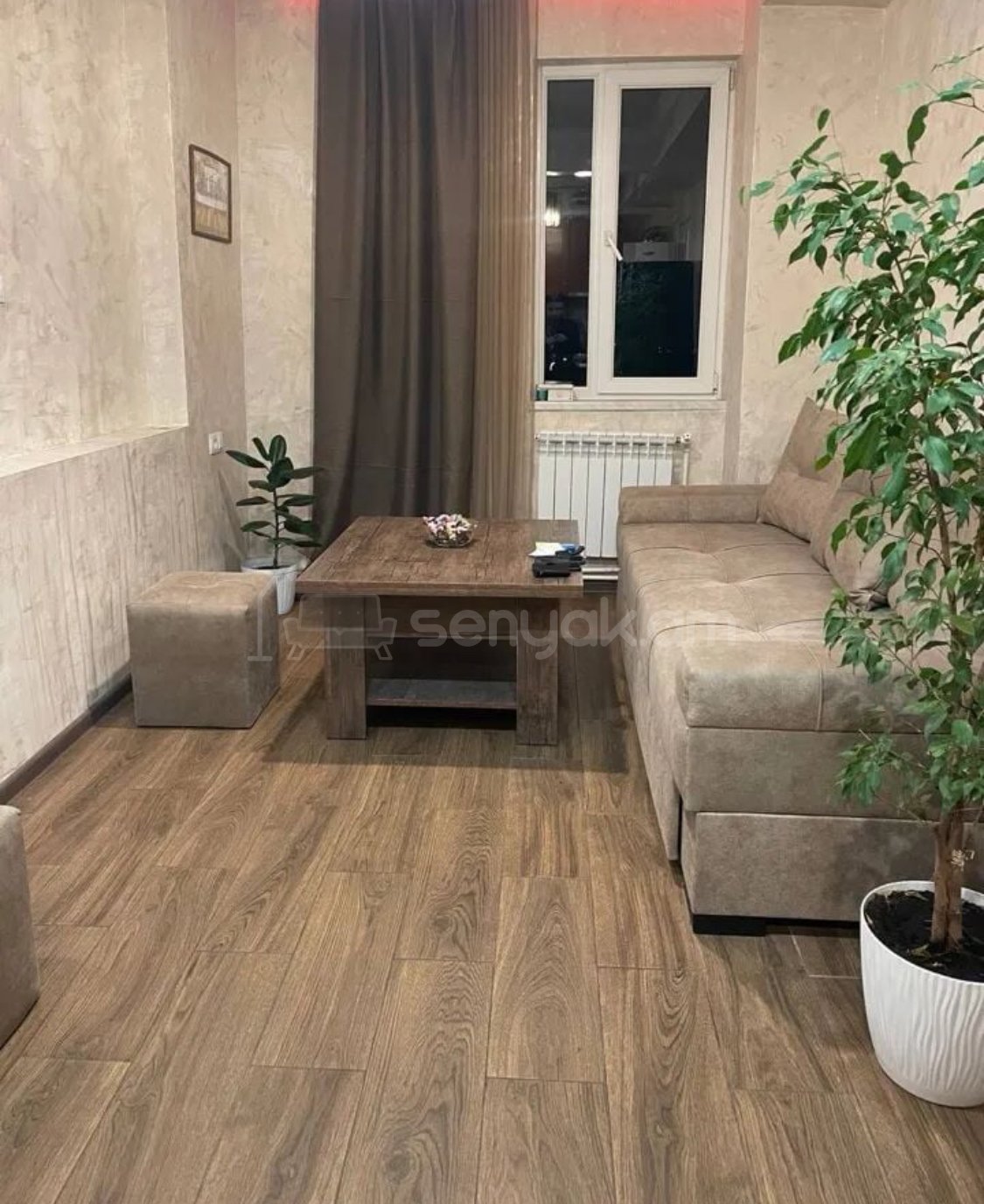 2 Սենյականոց Բնակարան, 43քմ, 9/9 հարկ, Դիզայներական Վերանորոգված, Կահավորված