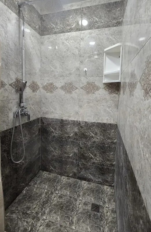 3 Սենյականոց Բնակարան Քարե Շենքում, 60քմ, 1/5 հարկ, Դիզայներական Վերանորոգված, Կահավորված, Արևկող