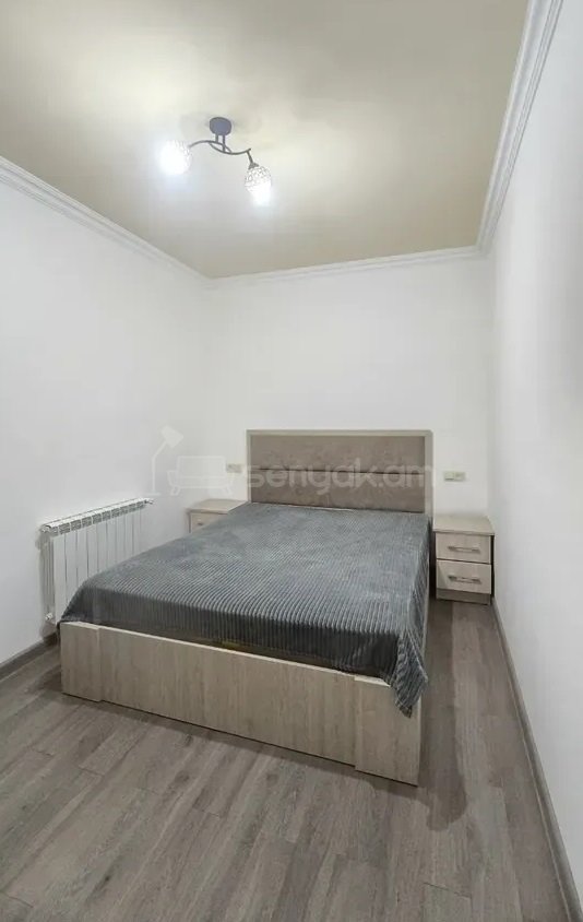 3 Սենյականոց Բնակարան Քարե Շենքում, 60քմ, 1/5 հարկ, Դիզայներական Վերանորոգված, Կահավորված, Արևկող