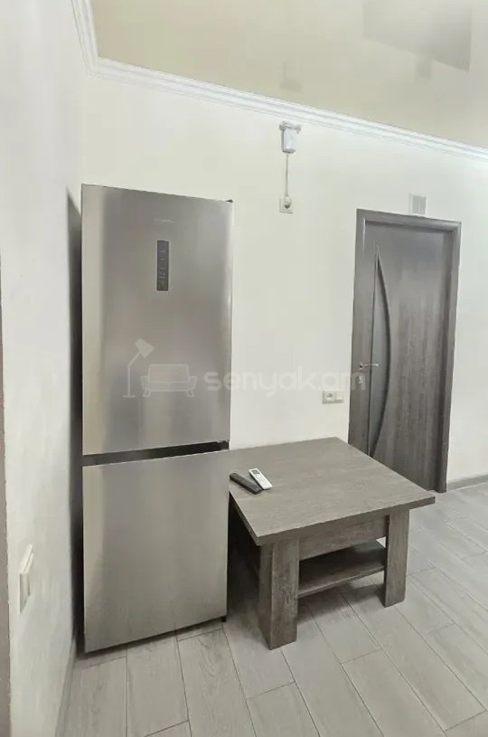 3 Սենյականոց Բնակարան Քարե Շենքում, 60քմ, 1/5 հարկ, Դիզայներական Վերանորոգված, Կահավորված, Արևկող