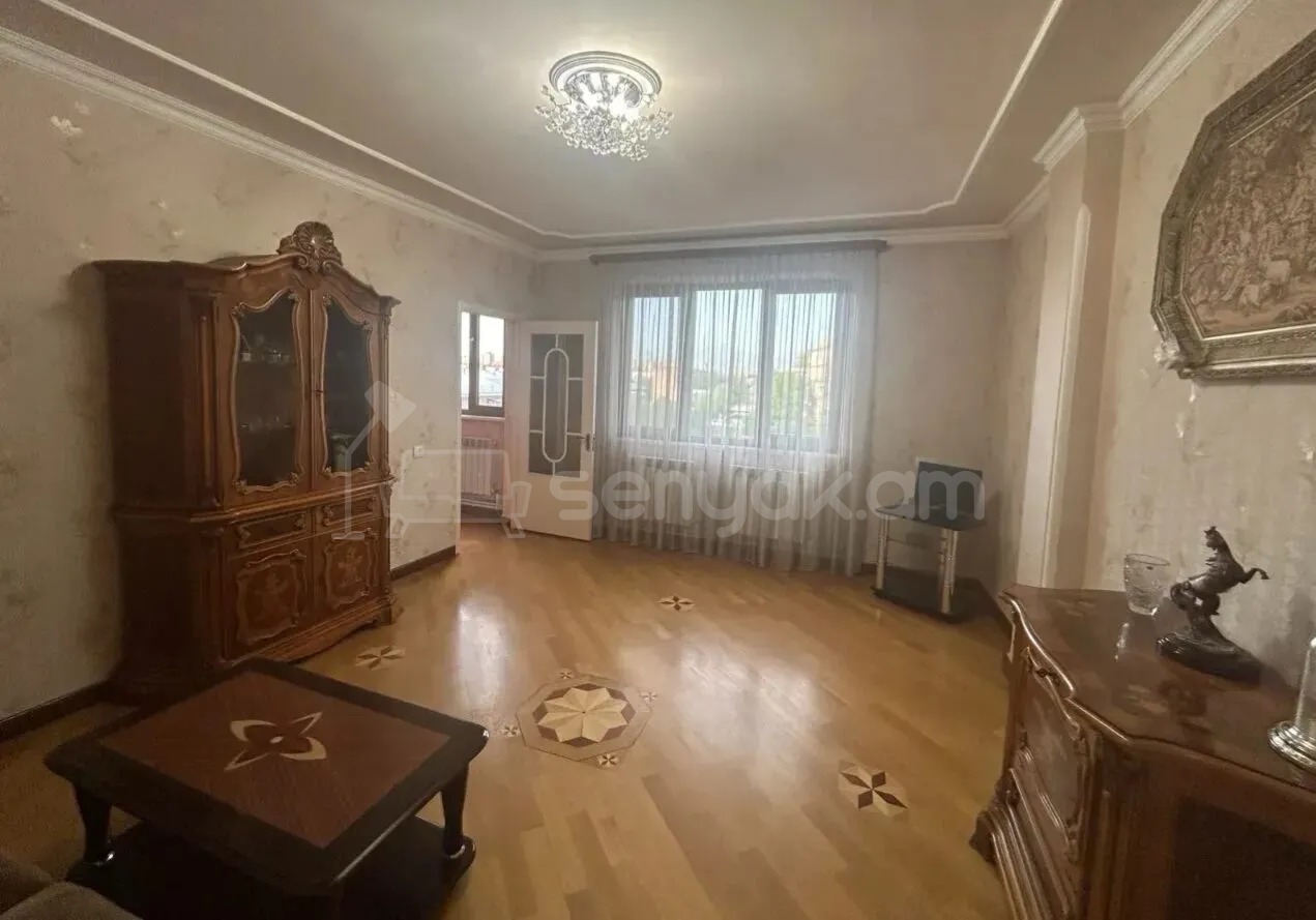 3 Սենյականոց Բնակարան, 61քմ, 5/12 հարկ, Կապիտալ Վերանորոգված