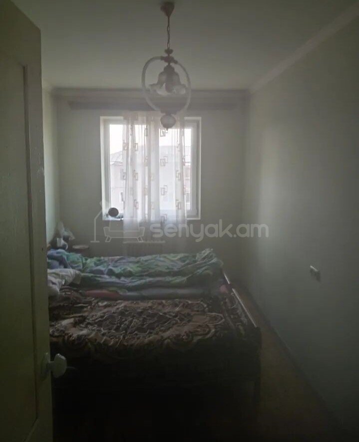 2 Սենյականոց Բնակարան, 50քմ, 5/5 հարկ, Պետական Վիճակում