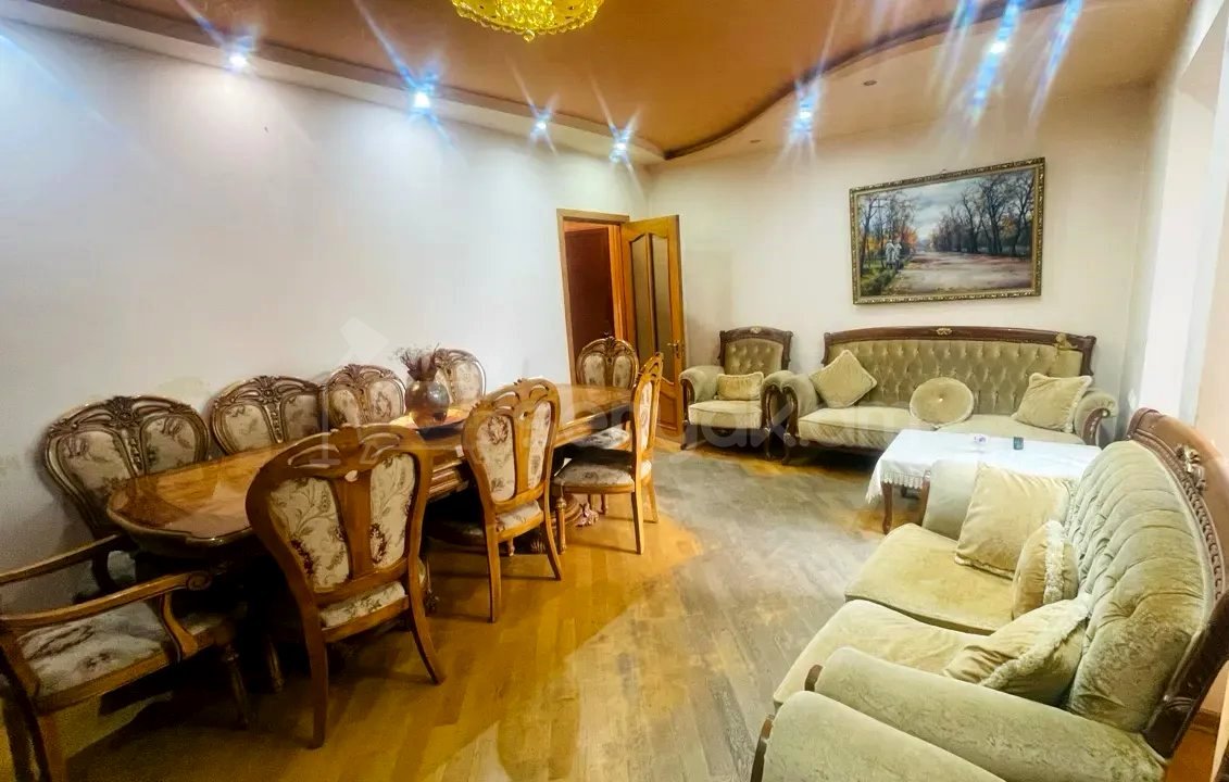 3 Սենյականոց Բնակարան, 96քմ, 2/9 հարկ, Կապիտալ Վերանորոգված