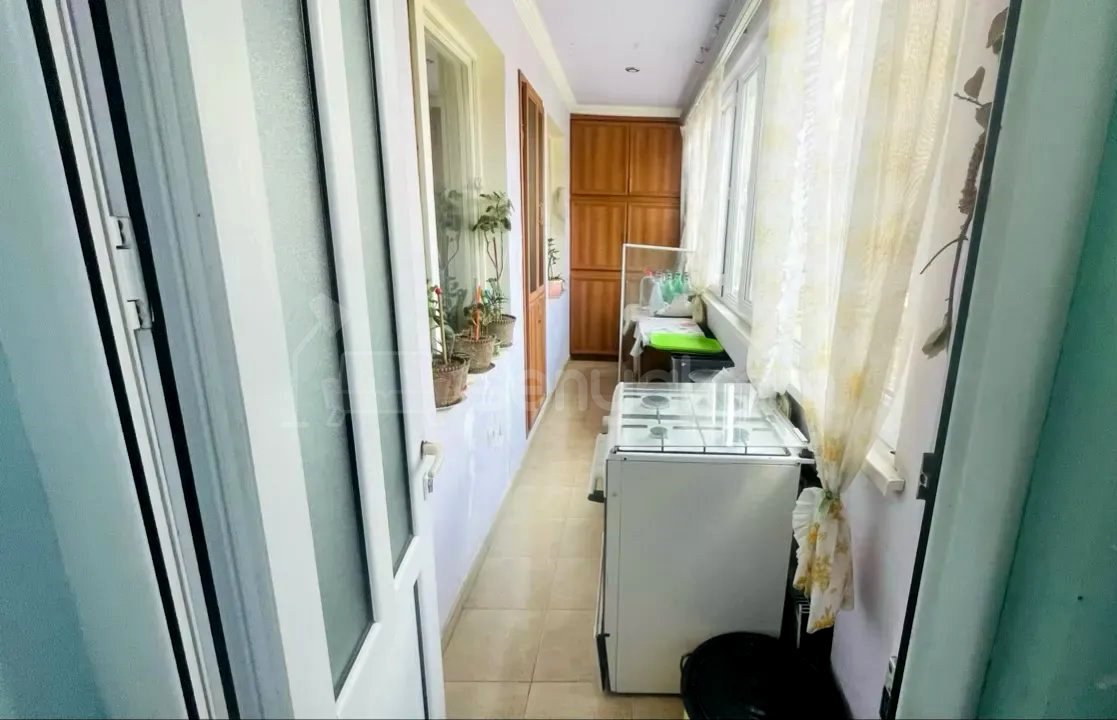 3 Սենյականոց Բնակարան, 96քմ, 2/9 հարկ, Կապիտալ Վերանորոգված