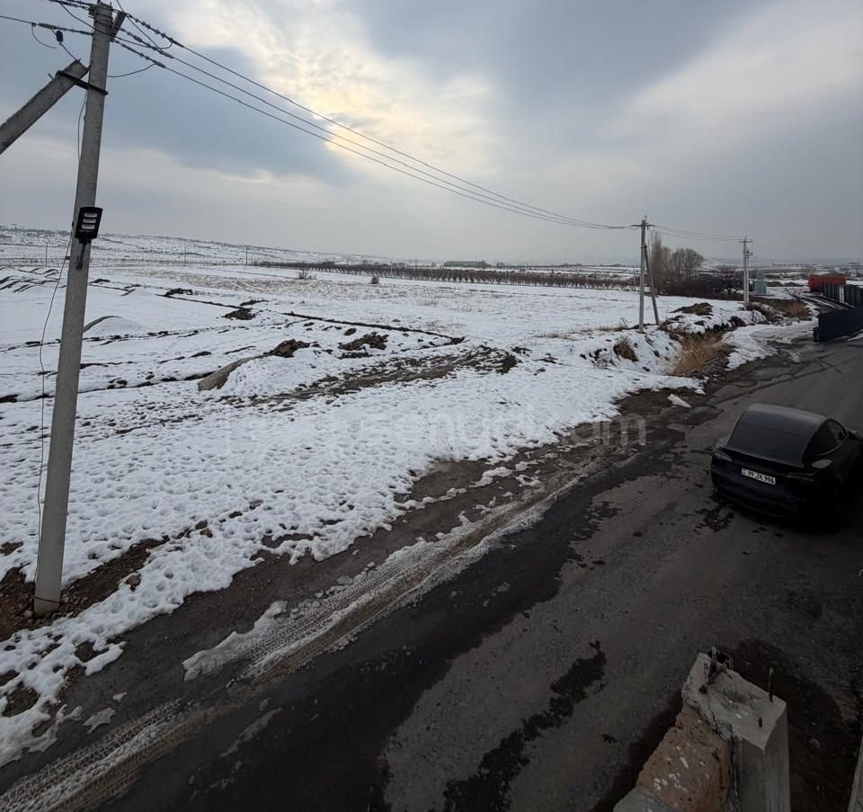 Կոմերցիոն Հողատարածք, 4500քմ, Ոռոգման Ջրով, Էլեկտրականությամբ, Պարսպապատ