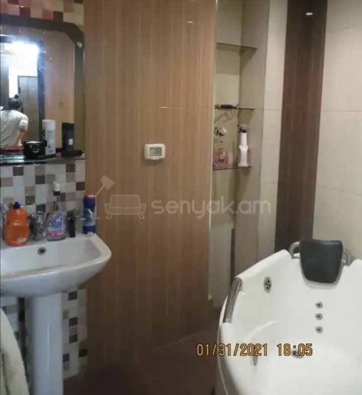 3 Սենյականոց Բնակարան, 78քմ, 4/9 հարկ, Կապիտալ Վերանորոգված, Կահավորված, Արևկող