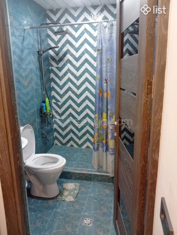 2 Սենյականոց Բնակարան Քարե Շենքում, 50քմ, 1/9 հարկ, Նորմալ Վիճակում, Կահավորված