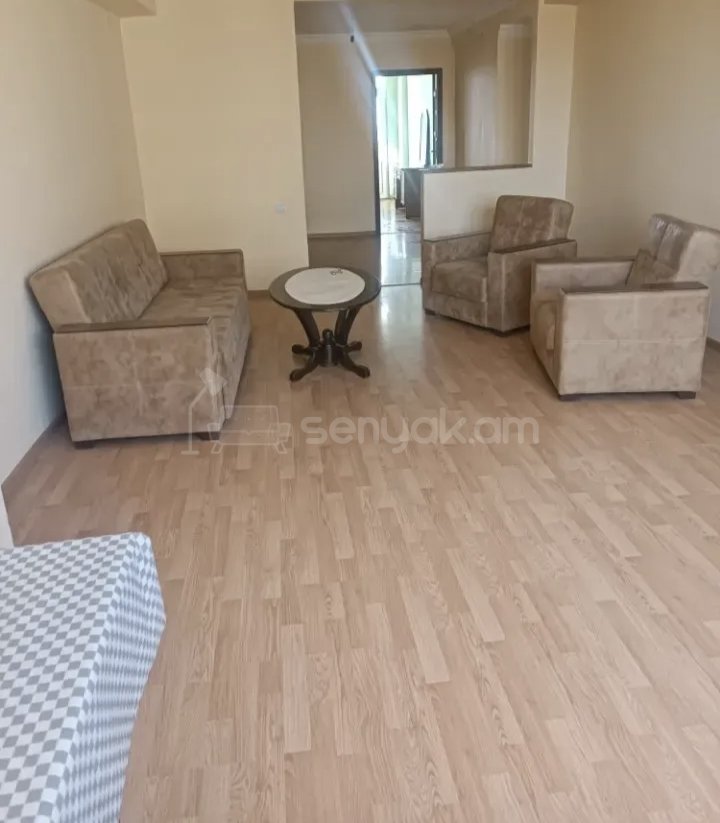 3 Սենյականոց Բնակարան, 70քմ, 9/9 հարկ, Կապիտալ Վերանորոգված, Կահավորված, Արևկող