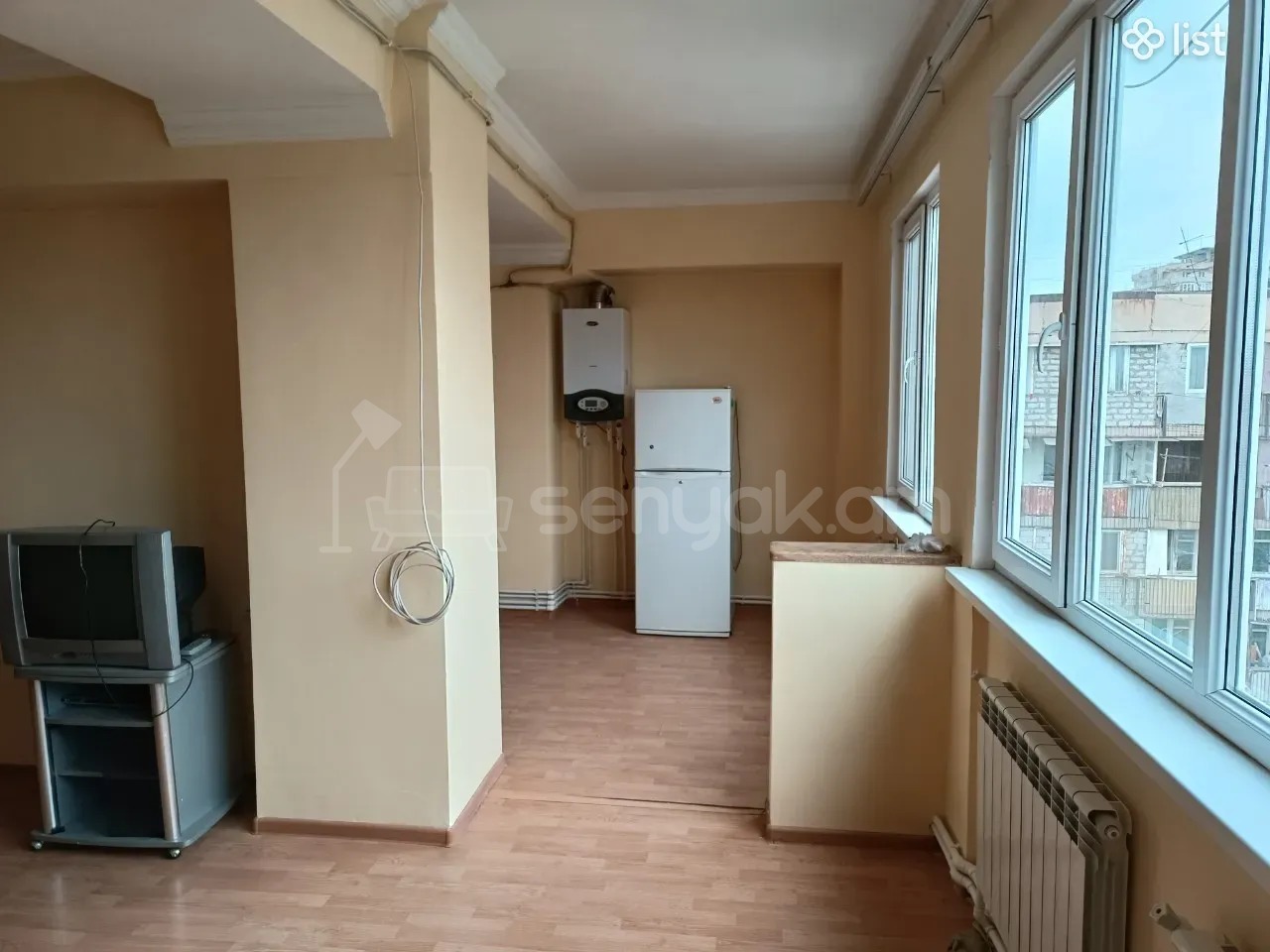 3 Սենյականոց Բնակարան, 70քմ, 9/9 հարկ, Կապիտալ Վերանորոգված, Կահավորված, Արևկող