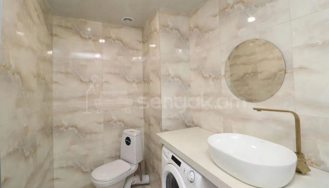 2 Սենյականոց Բնակարան Նորակառույցում, 42քմ, 3/11 հարկ, Դիզայներական Վերանորոգված, Կահավորված