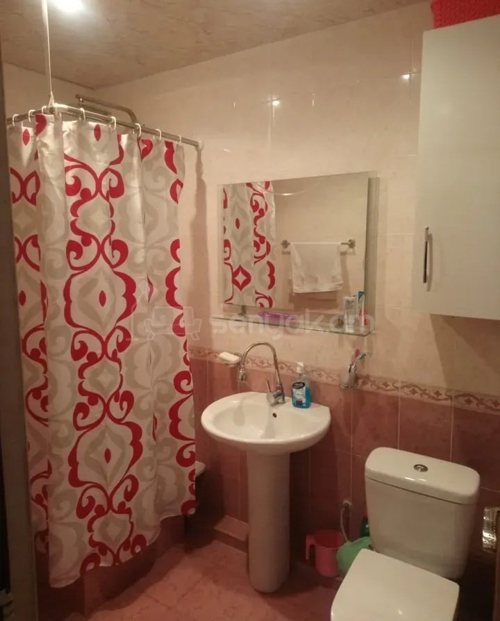 2 Սենյականոց Բնակարան Քարե Շենքում, 50քմ, 2/11 հարկ, Կապիտալ Վերանորոգված, Կահավորված