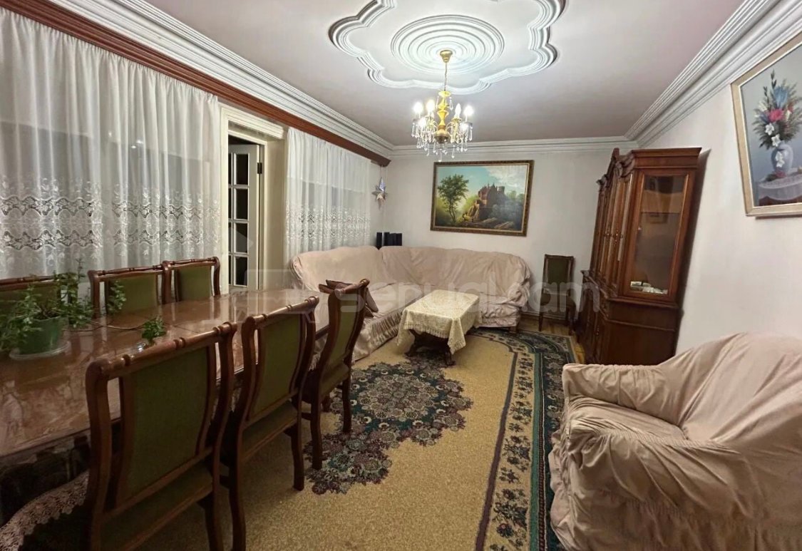 3 Սենյականոց Բնակարան, 100քմ, 2/9 հարկ, Նորմալ Վիճակում, Կահավորված