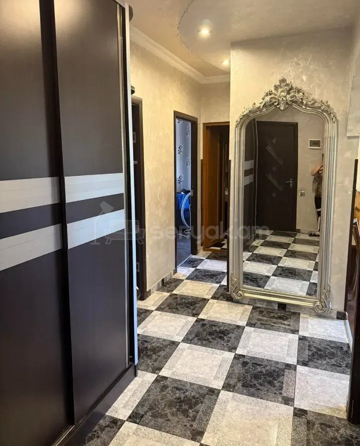 3 Սենյականոց Բնակարան, 79քմ, 3/9 հարկ, Կապիտալ Վերանորոգված