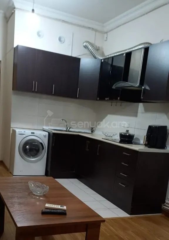 1 Սենյականոց Բնակարան Նորակառույց Քարե Շենքում, 45քմ, 6/14 հարկ, Կապիտալ Վերանորոգված, Կահավորված