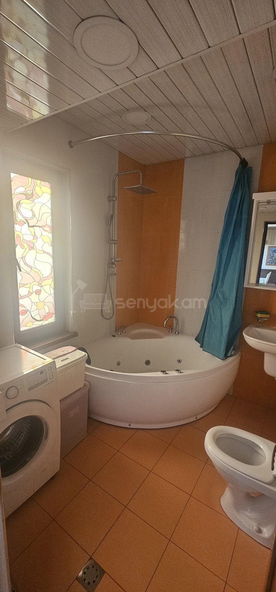 3 Սենյականոց Բնակարան Քարե Շենքում, 80քմ, 3/4 հարկ, Կապիտալ Վերանորոգված, Կահավորված, Արևկող