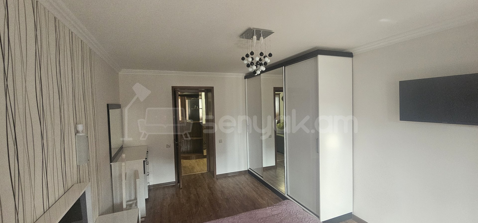 3 Սենյականոց Բնակարան Քարե Շենքում, 80քմ, 3/4 հարկ, Կապիտալ Վերանորոգված, Կահավորված, Արևկող