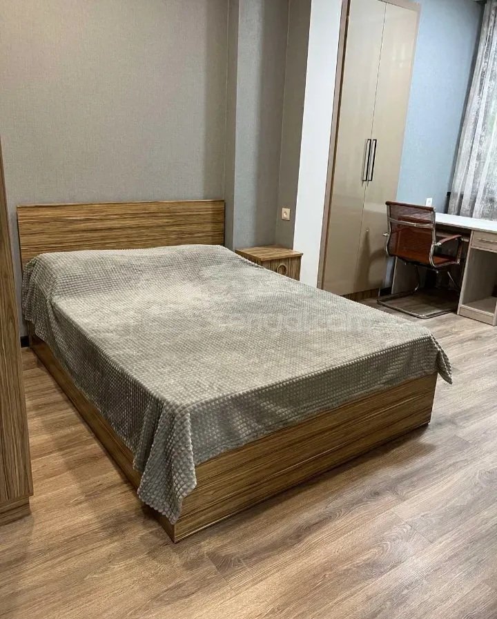 2 Սենյականոց Բնակարան Քարե Շենքում, 44քմ, 2/9 հարկ, Դիզայներական Վերանորոգված, Կահավորված