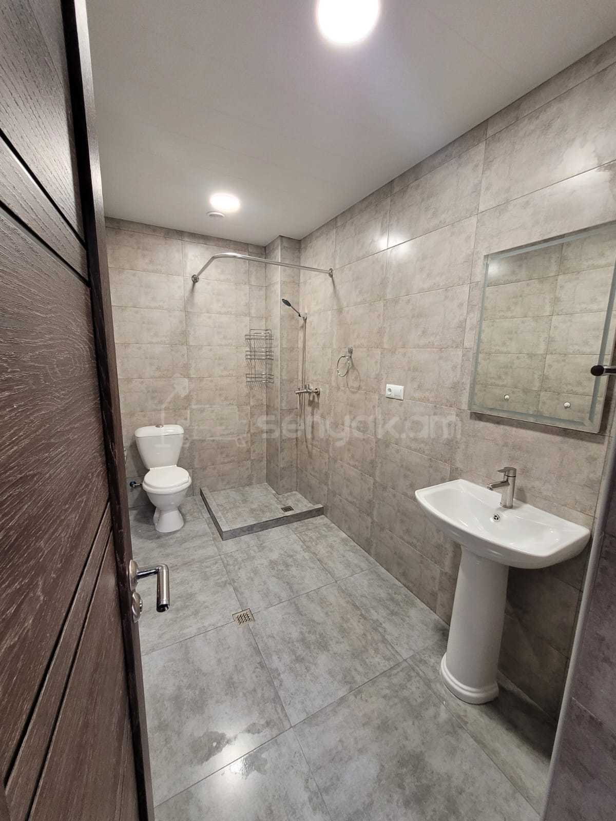 2 Սենյականոց Բնակարան Նորակառույցում, 60քմ, 8/15 հարկ, Կապիտալ Վերանորոգված, Կահավորված, Արևկող