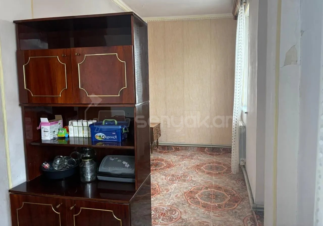 2 Սենյականոց Բնակարան, 70քմ, 5/5 հարկ, Նորմալ Վիճակում, Կահավորված