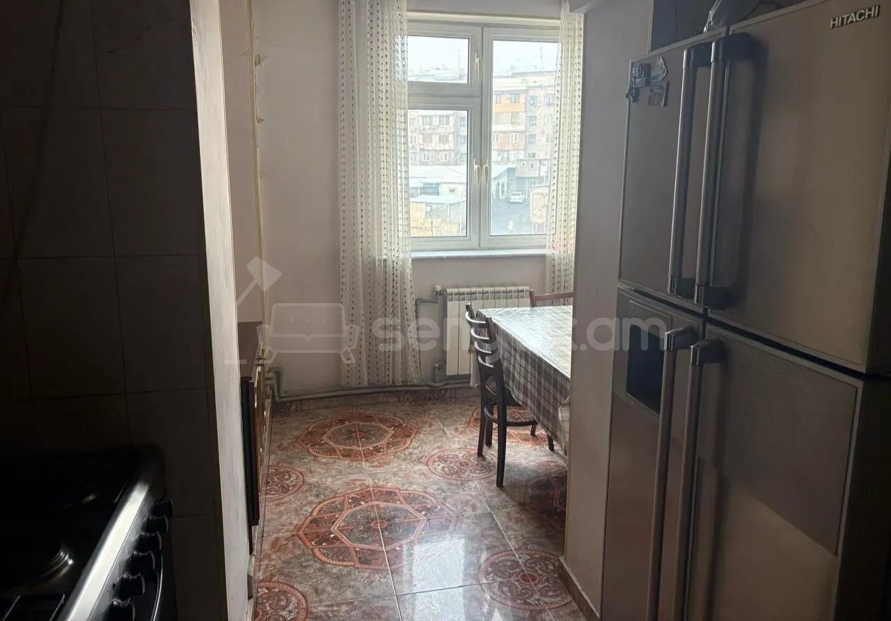 2 Սենյականոց Բնակարան, 70քմ, 5/5 հարկ, Նորմալ Վիճակում, Կահավորված