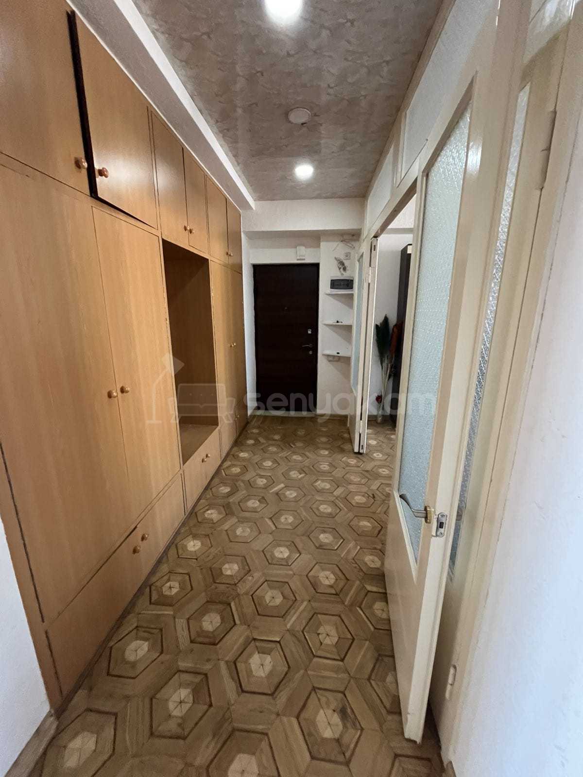 Քնելու Տեղ 11/11 հարկ