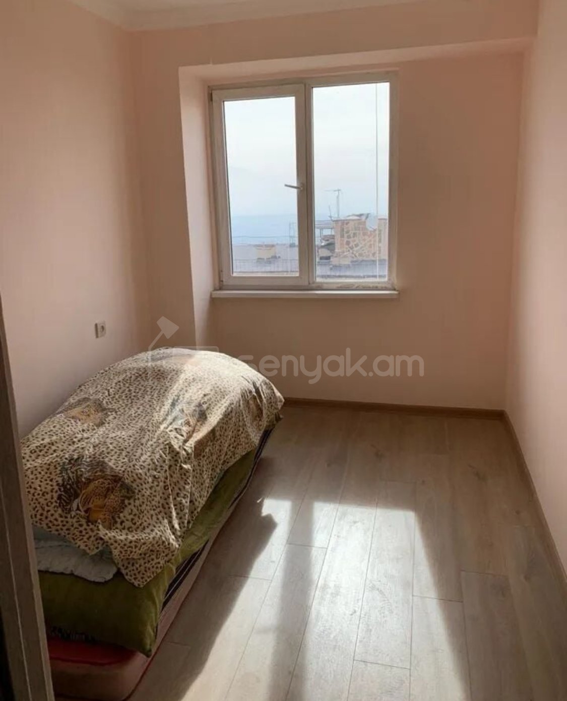 4 Սենյականոց Բնակարան, 88քմ, 9/9 հարկ, Կապիտալ Վերանորոգված, Կահավորված, Արևկող