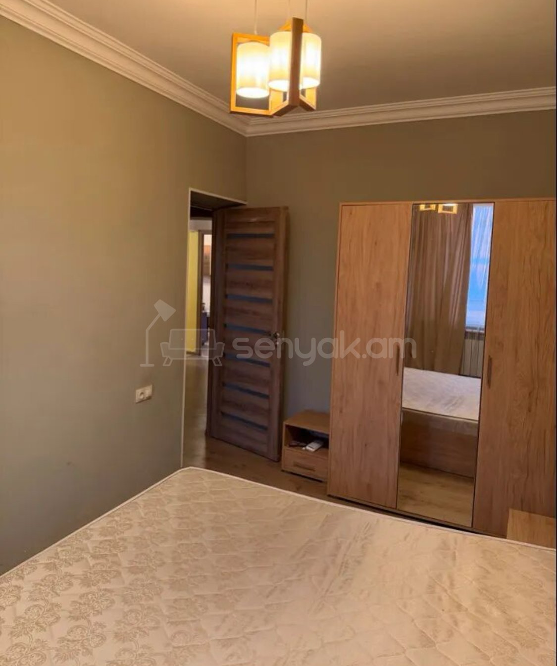 2 Սենյականոց Բնակարան Քարե Շենքում, 70քմ, 3/3 հարկ, Կապիտալ Վերանորոգված, Կահավորված