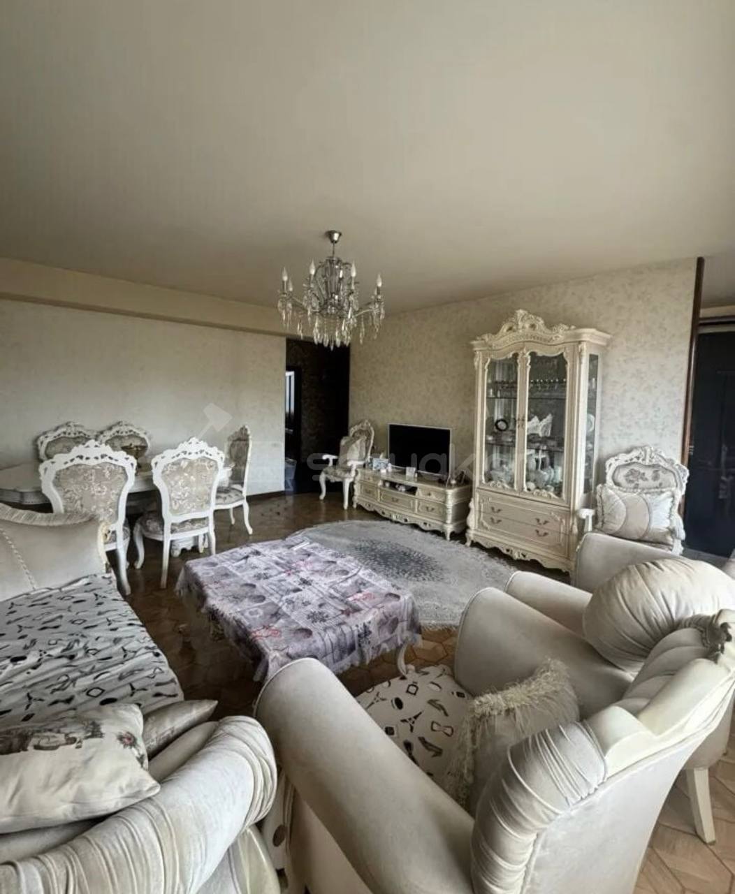 3 Սենյականոց Բնակարան, 95քմ, 8/9 հարկ, Կապիտալ Վերանորոգված