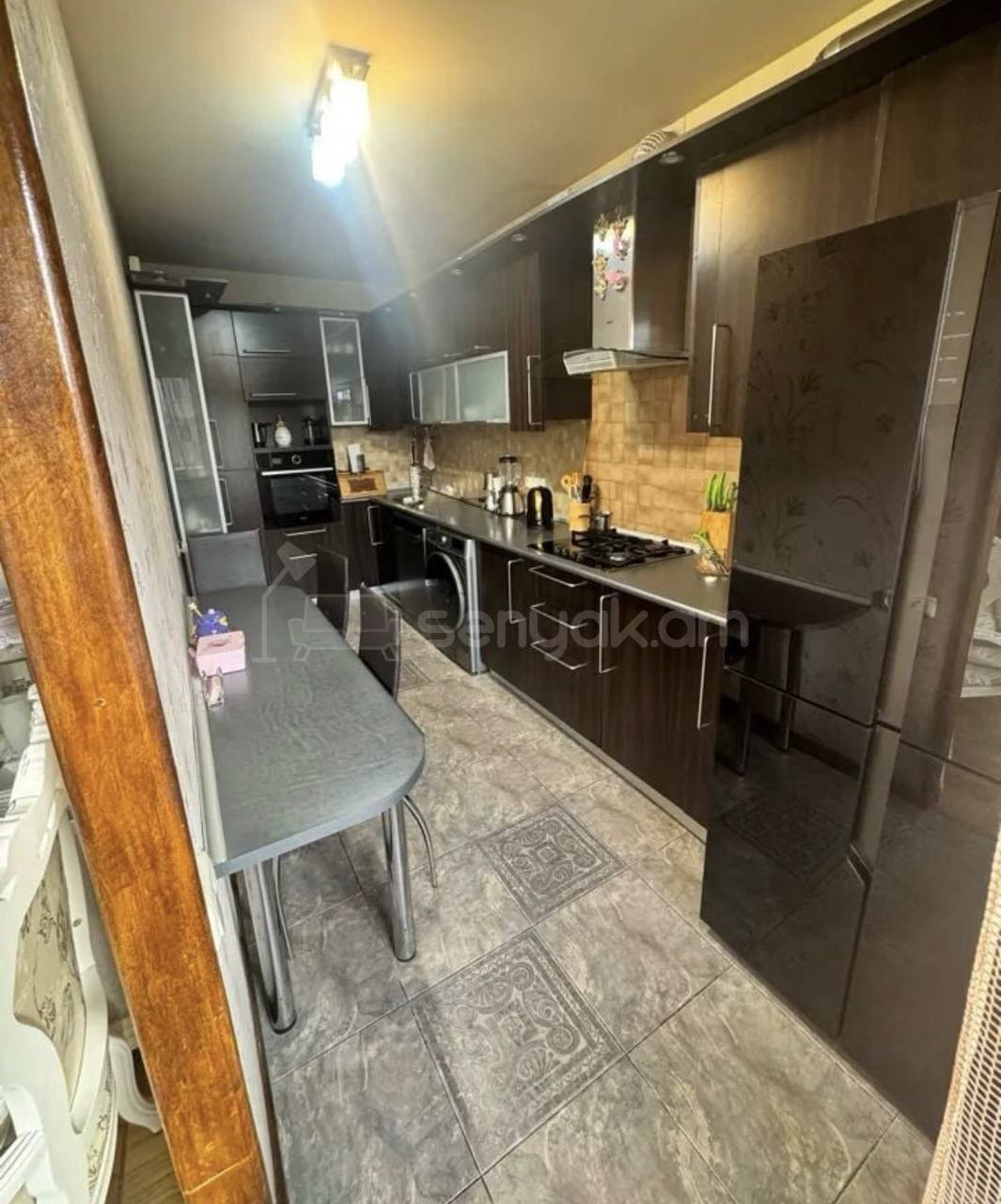 3 Սենյականոց Բնակարան, 95քմ, 8/9 հարկ, Կապիտալ Վերանորոգված