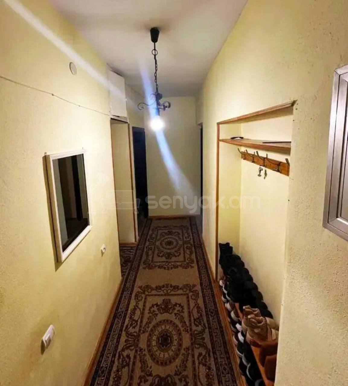 3 Սենյականոց Բնակարան Քարե Շենքում, 60քմ, 3/5 հարկ, Կոսմետիկ Վերանորոգված, Կահավորված