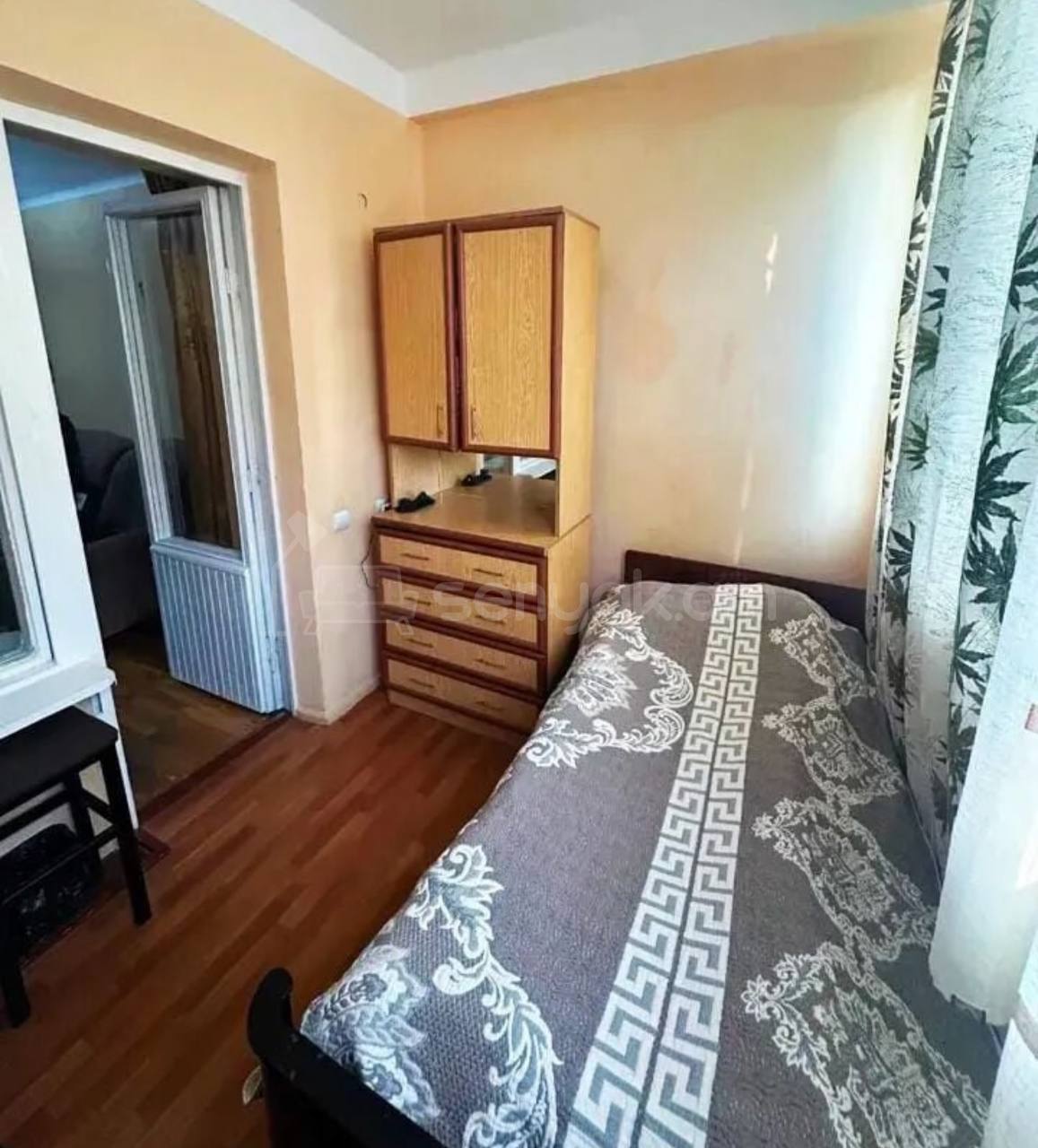 3 Սենյականոց Բնակարան Քարե Շենքում, 60քմ, 3/5 հարկ, Կոսմետիկ Վերանորոգված, Կահավորված