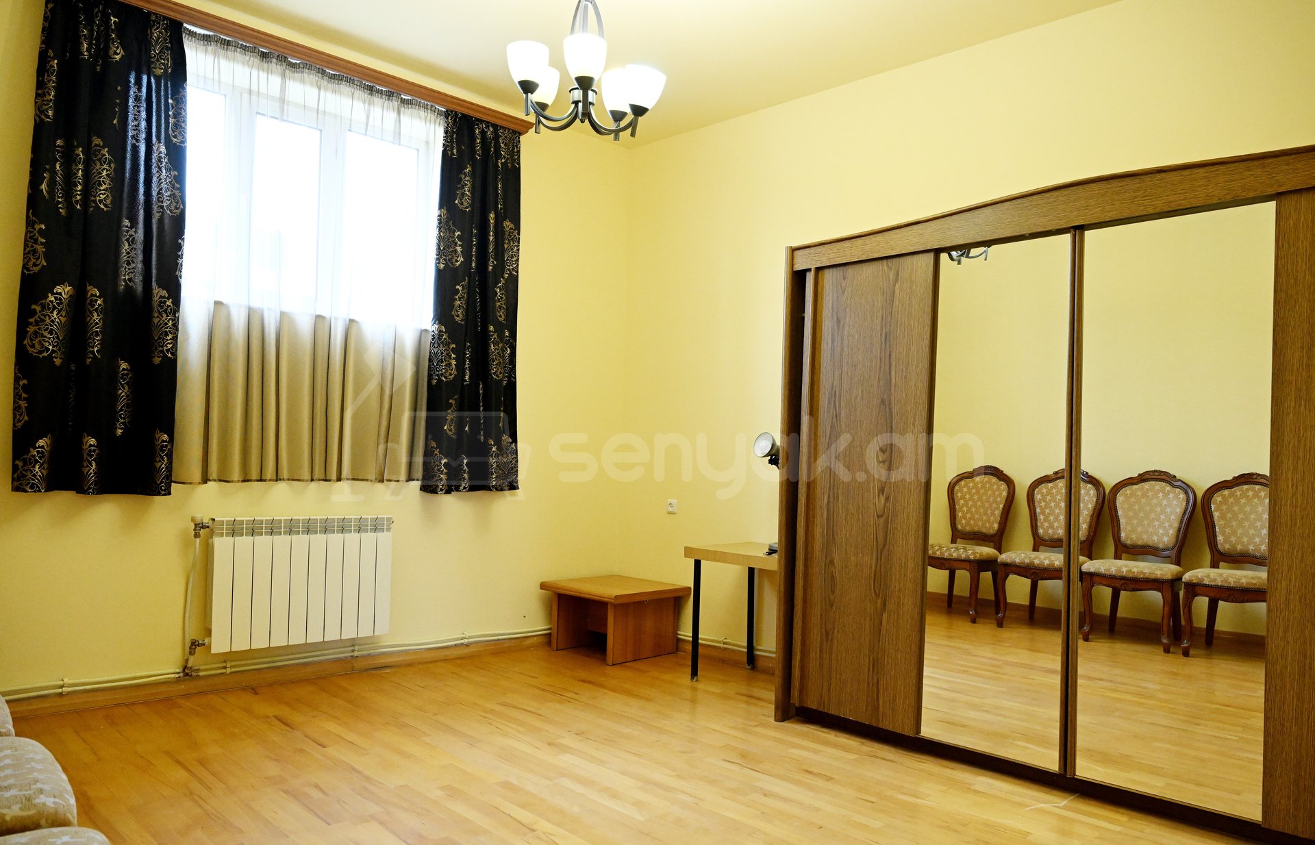 4 Սենյականոց Սեփական Տուն, 180քմ, Կապիտալ Վերանորոգված, Կահավորված, Ավտոտնակով