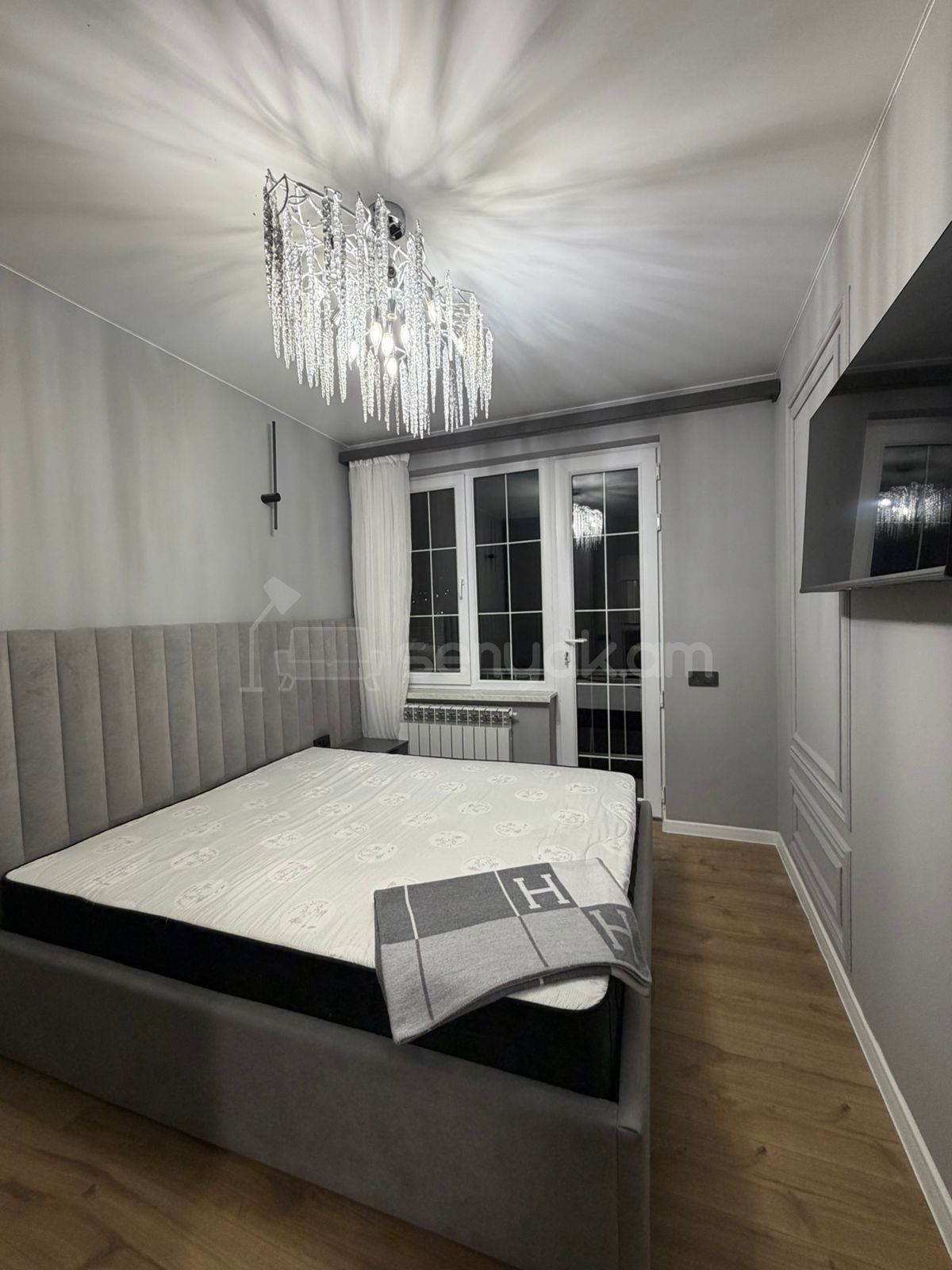 2 Սենյականոց Բնակարան Քարե Շենքում, 40քմ, 5/5 հարկ, Դիզայներական Վերանորոգված, Կահավորված, Արևկող