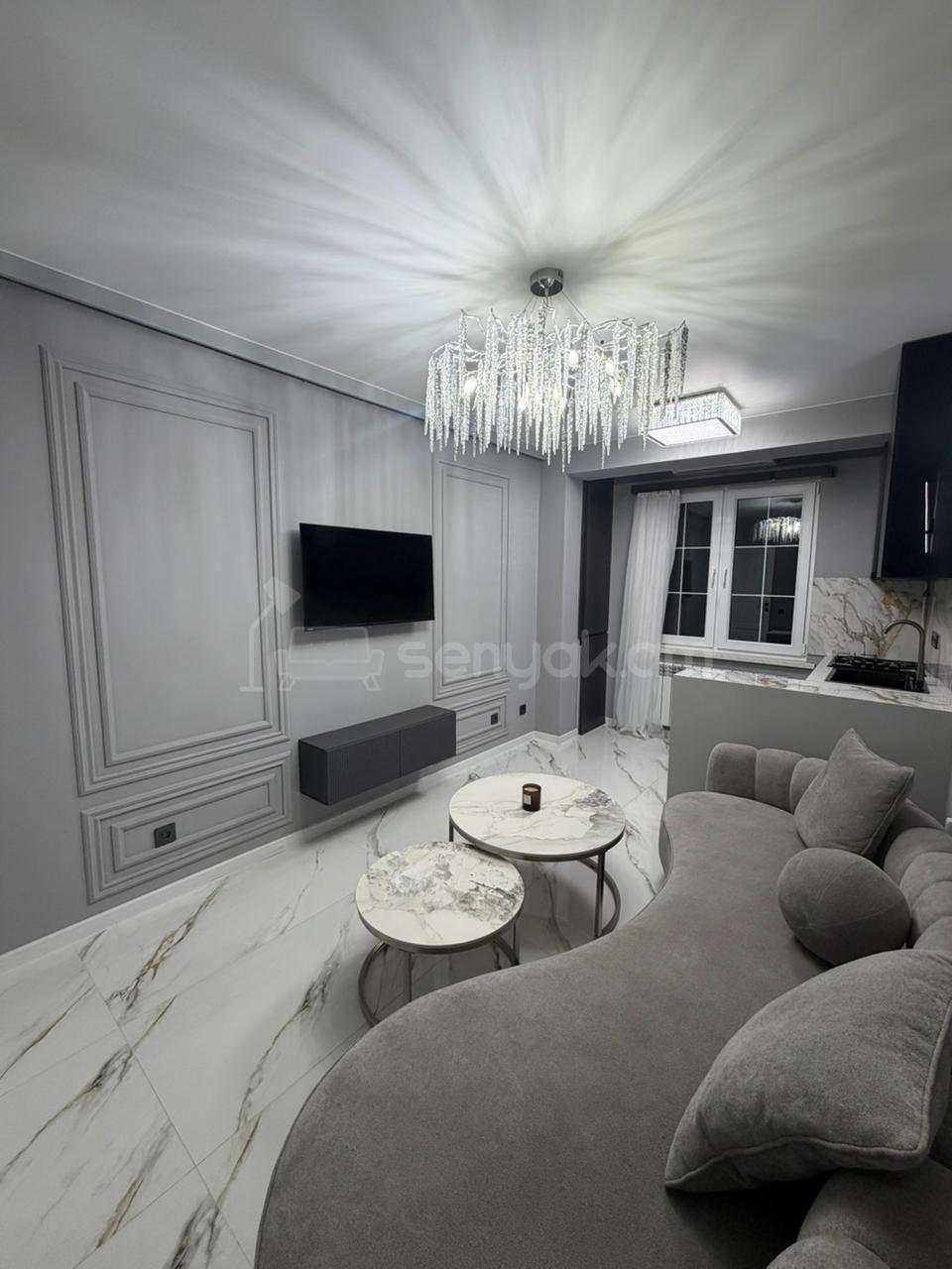 2 Սենյականոց Բնակարան Քարե Շենքում, 40քմ, 5/5 հարկ, Դիզայներական Վերանորոգված, Կահավորված, Արևկող