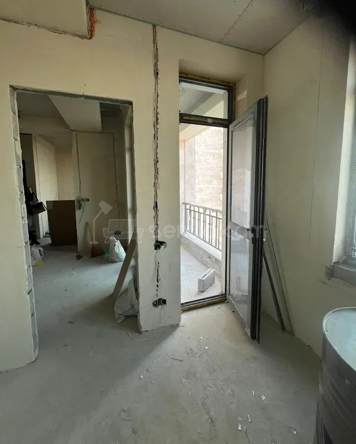 3 Սենյականոց Բնակարան Նորակառույցում, 62քմ, 9/22 հարկ, Կապիտալ Վերանորոգված