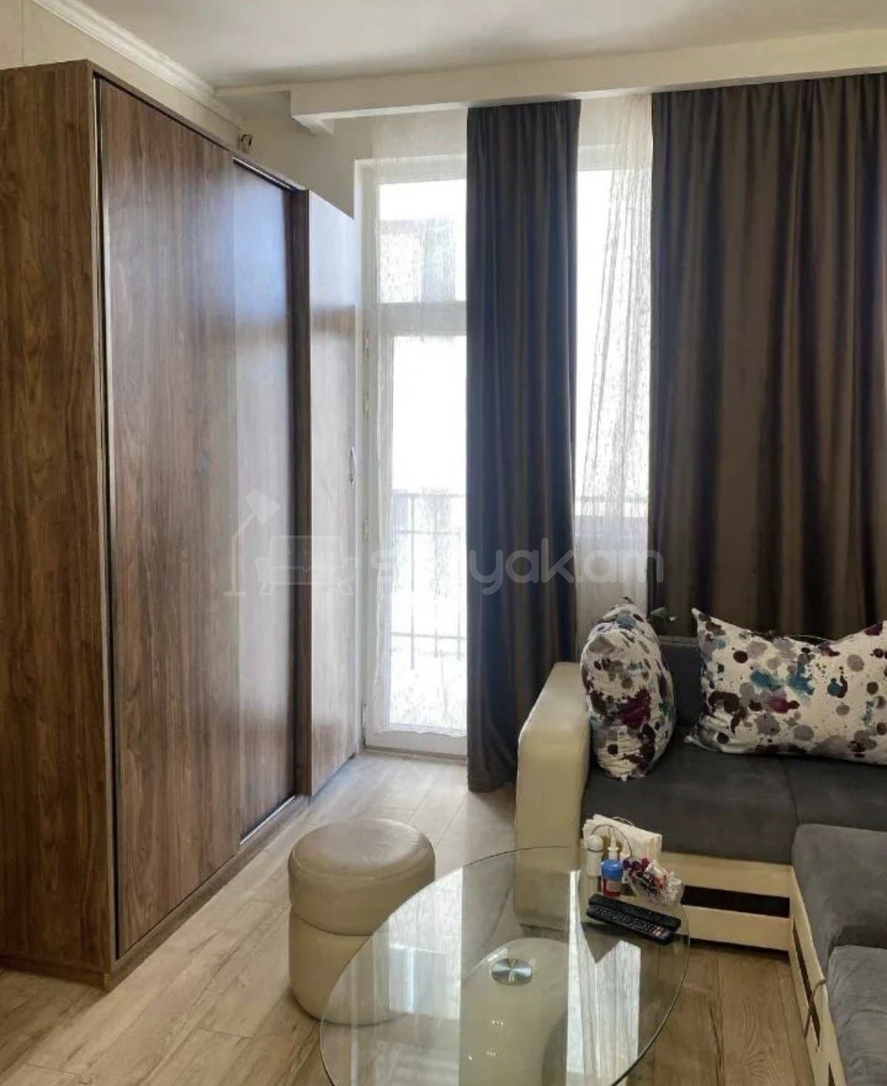 2 Սենյականոց Բնակարան, 45քմ, 3/9 հարկ, Դիզայներական Վերանորոգված