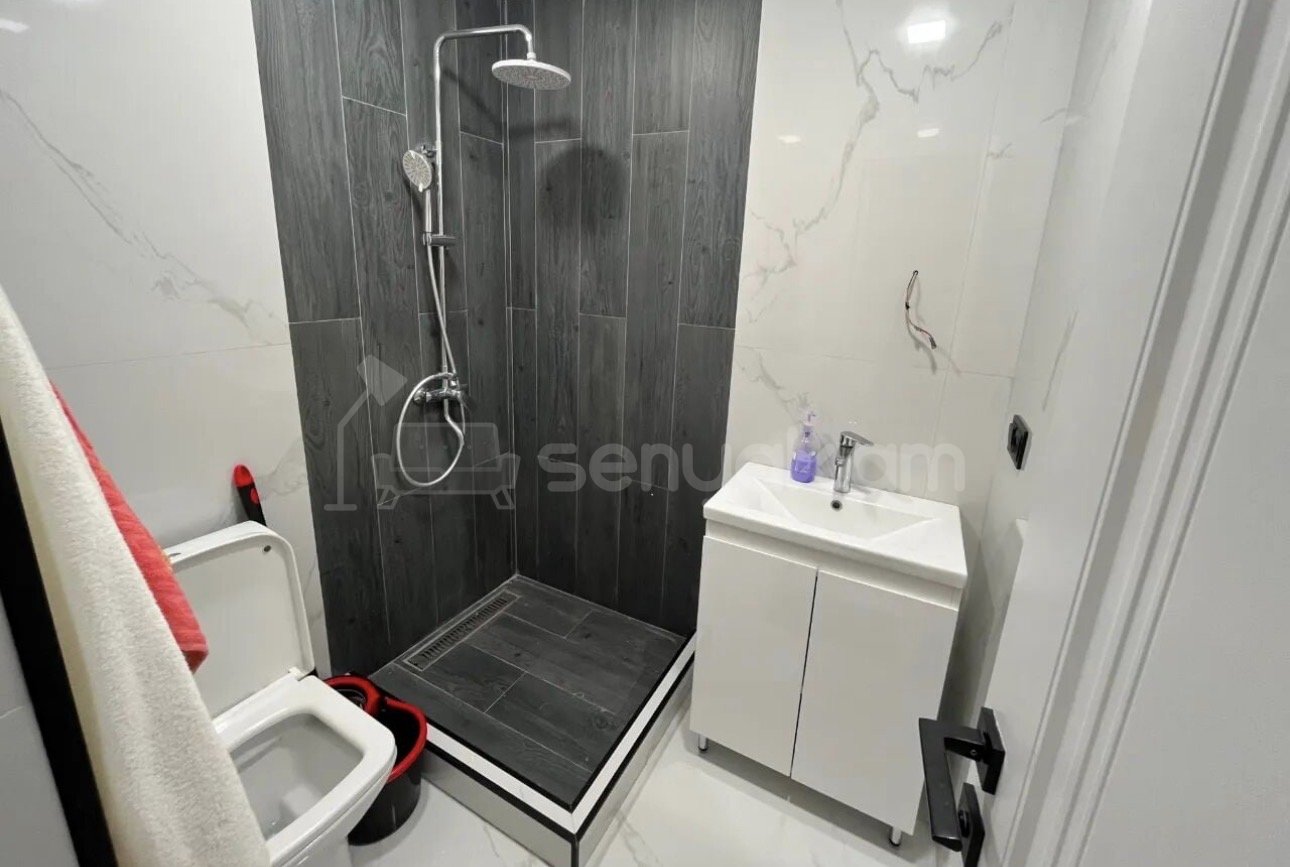 2 Սենյականոց Բնակարան, 42քմ, 5/9 հարկ, Դիզայներական Վերանորոգված