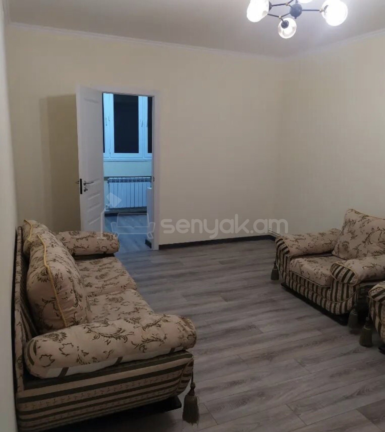 2 Սենյականոց Բնակարան, 47քմ, 3/9 հարկ, Դիզայներական Վերանորոգված