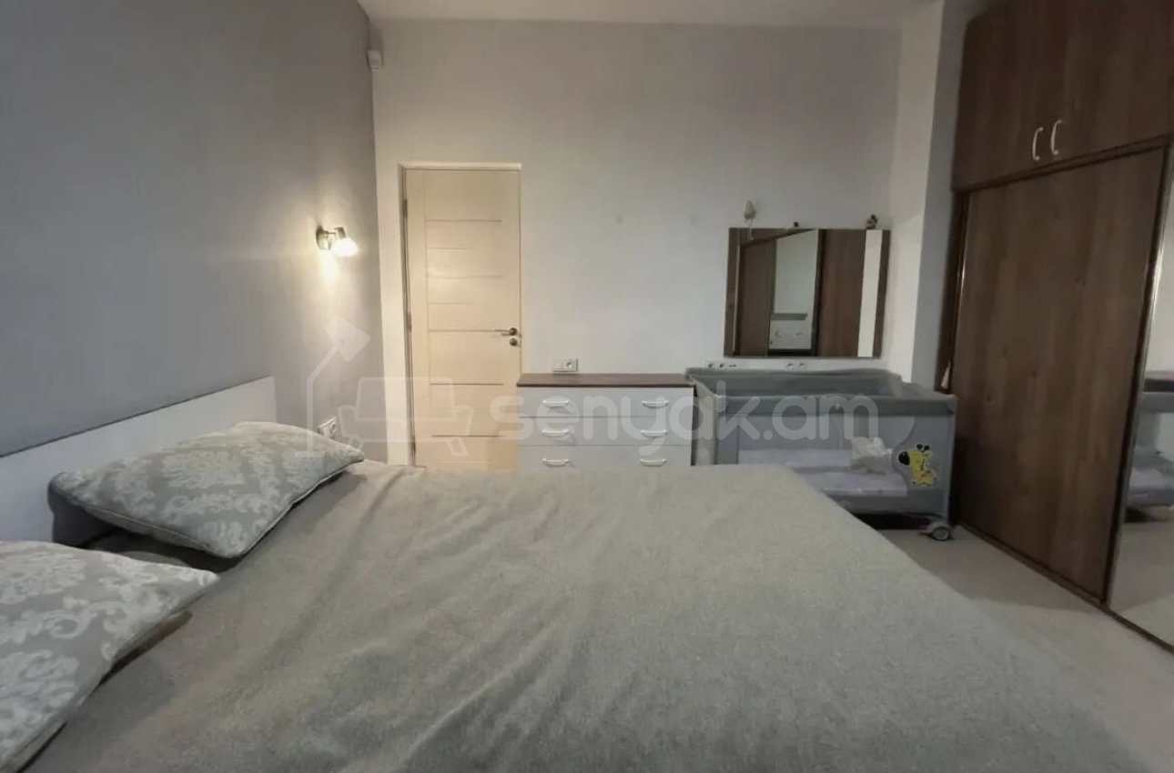 2 Սենյականոց Բնակարան Նորակառույց Քարե Շենքում, 46քմ, 4/4 հարկ, Կապիտալ Վերանորոգված