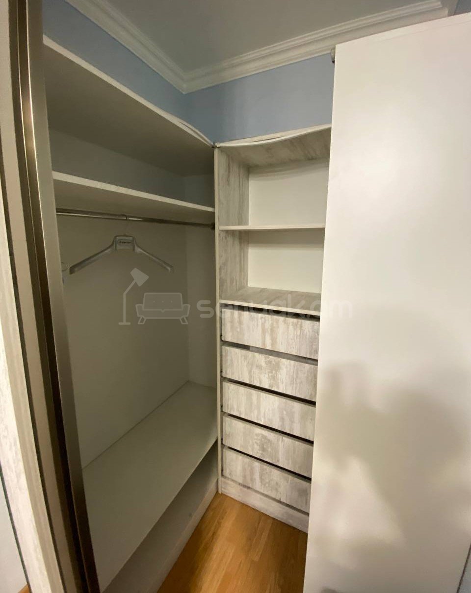 3 Սենյականոց Բնակարան Քարե Շենքում, 67քմ, 3/5 հարկ, Կապիտալ Վերանորոգված, Կահավորված, Արևկող